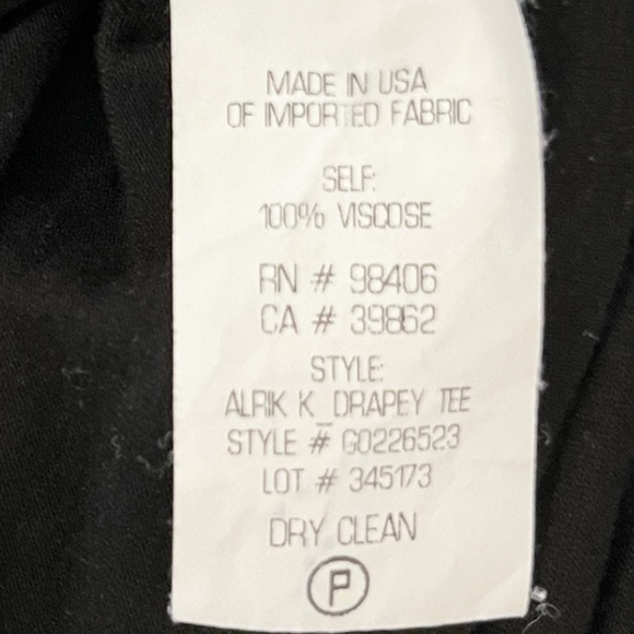 Theory Alrik K Drapey Tee Blouse in Black Size Large - Picture 6 of 6